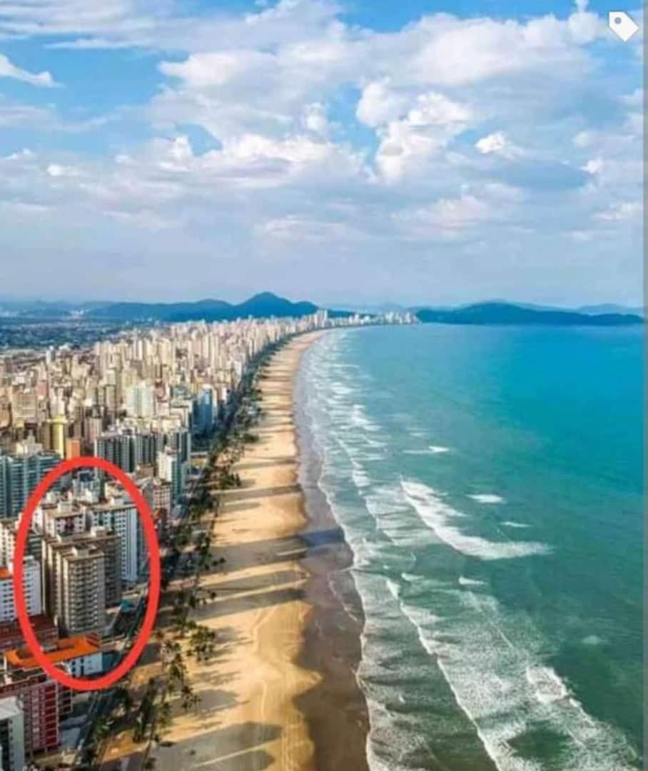 Apartamento Frente Ao Mar Com Varanda E Piscina ปรายากรันเด ภายนอก รูปภาพ