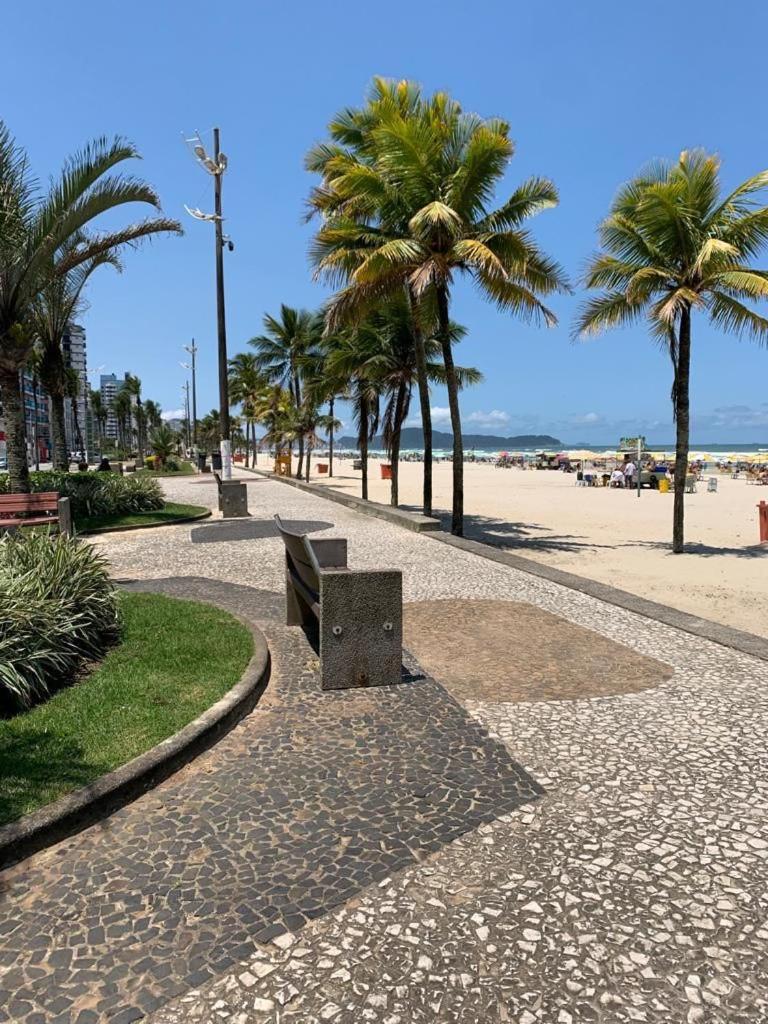 Apartamento Frente Ao Mar Com Varanda E Piscina ปรายากรันเด ภายนอก รูปภาพ