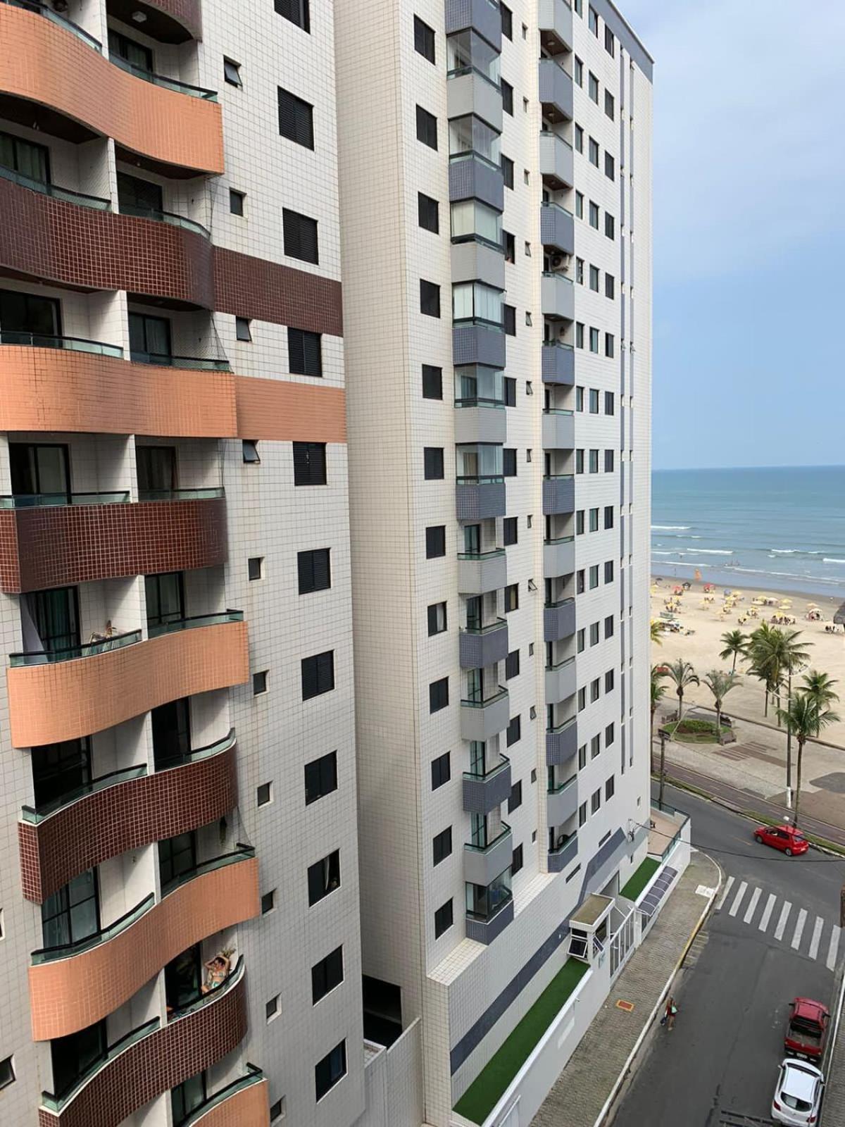 Apartamento Frente Ao Mar Com Varanda E Piscina ปรายากรันเด ภายนอก รูปภาพ